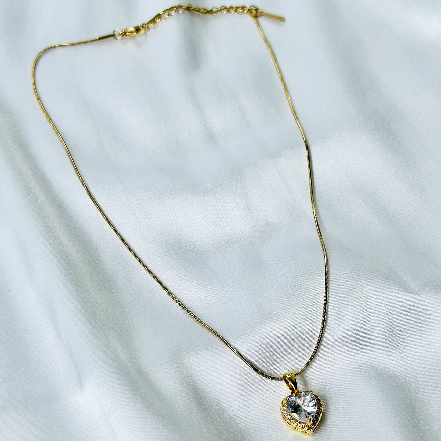 White Crystal Cubic Zircon American Diamond Gold Plated Stainless Steel Necklace
