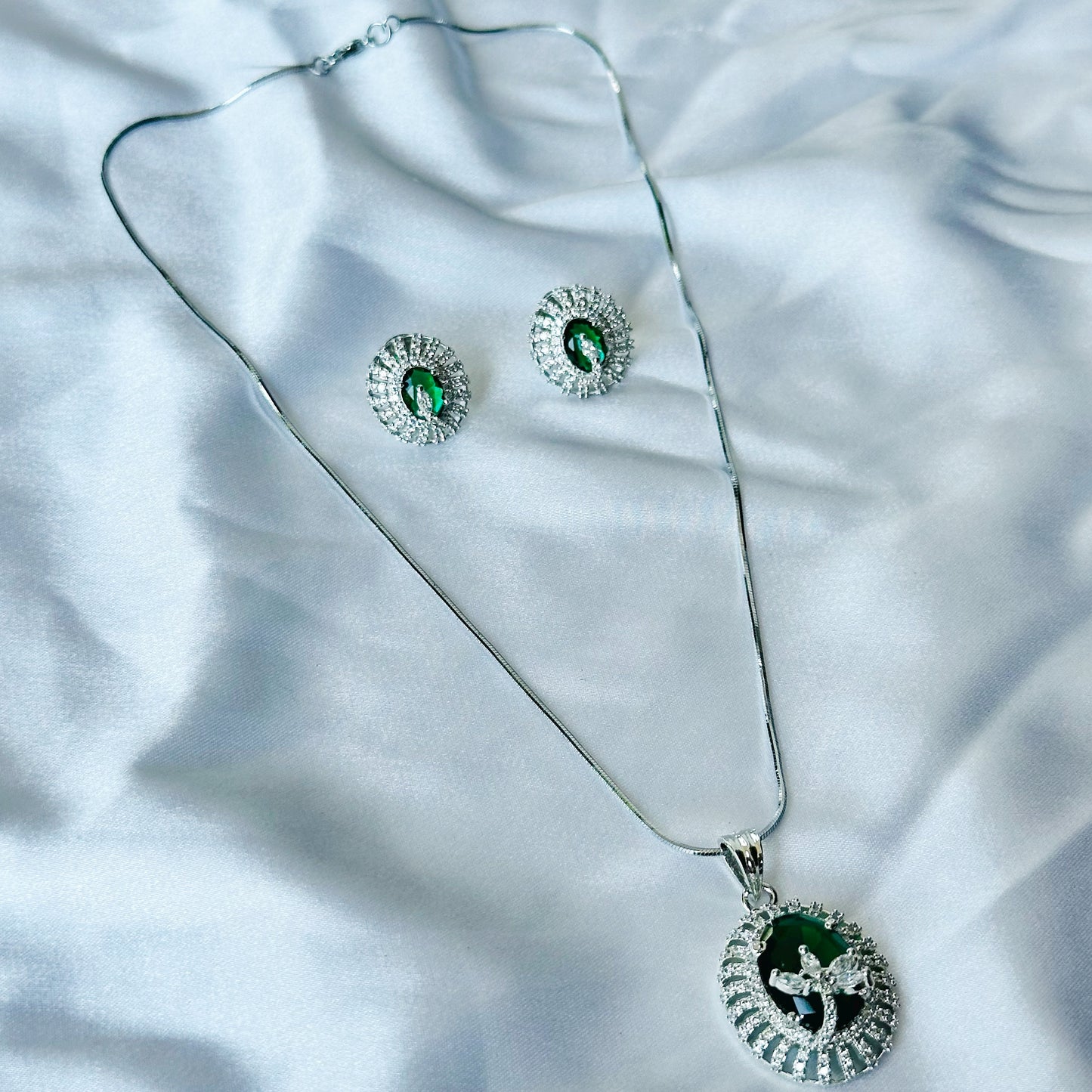 Green Emerald Cubic Zircon American Diamond Silver Plated Pendant Set