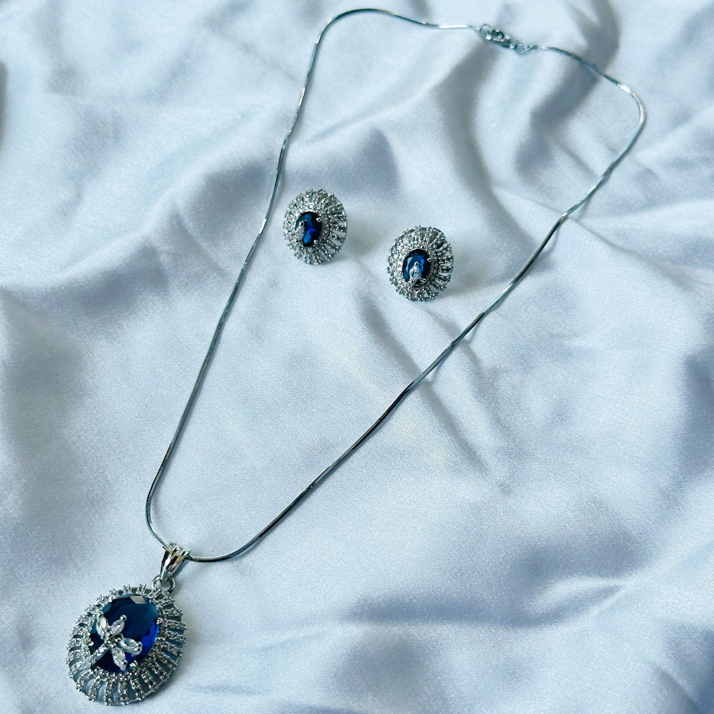 Blue Sapphire Cubic Zircon American Diamond Silver Plated Pendant Set