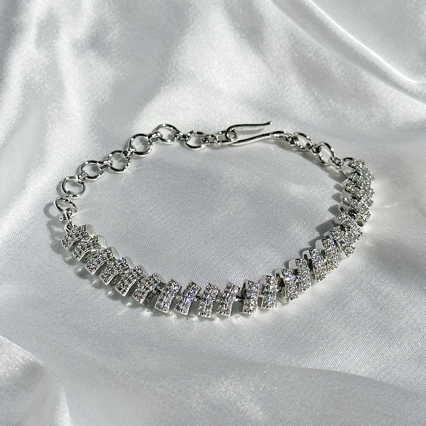 Solitaire Cubic Zirconia American Diamond Silver Plated Cuban Chain Bracelet