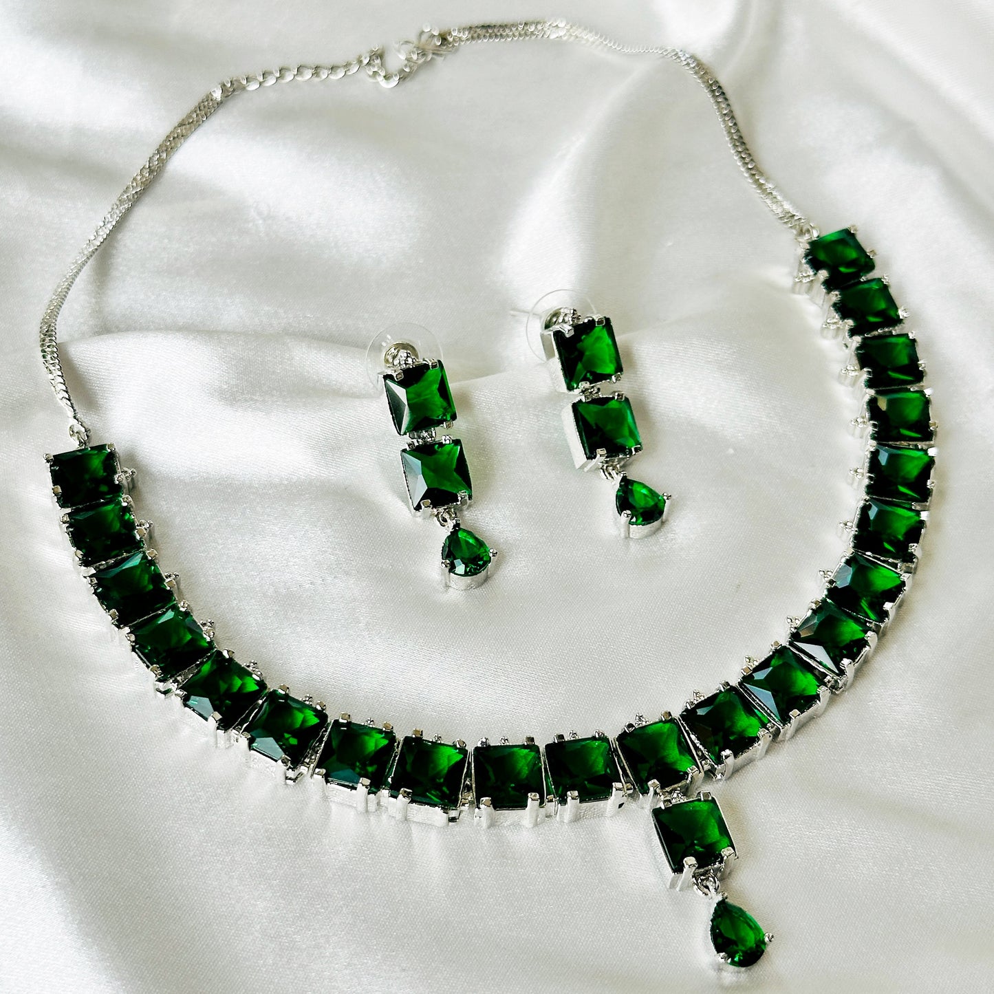 Green Emerald Cubic Zircon Stones Silver Plated Necklace Set
