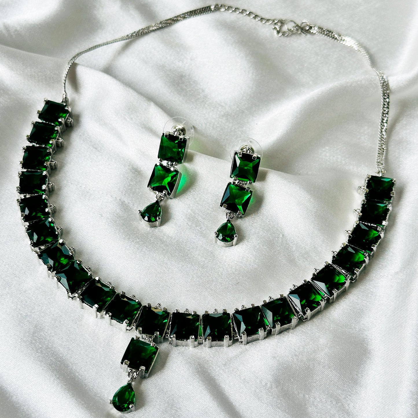 Green Emerald Cubic Zircon Stones Silver Plated Necklace Set