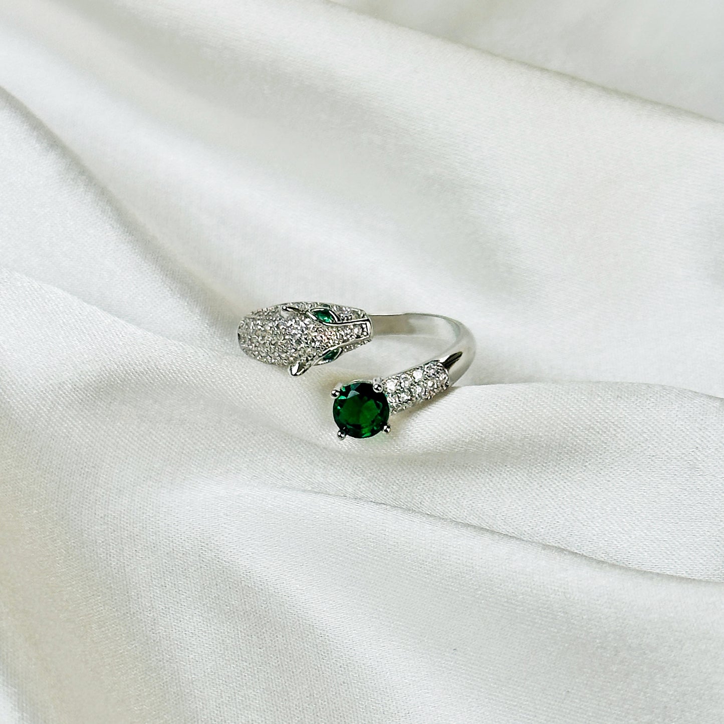 Jaguar Design Green Emerald American Diamond Silver Plated Adjustable Ring