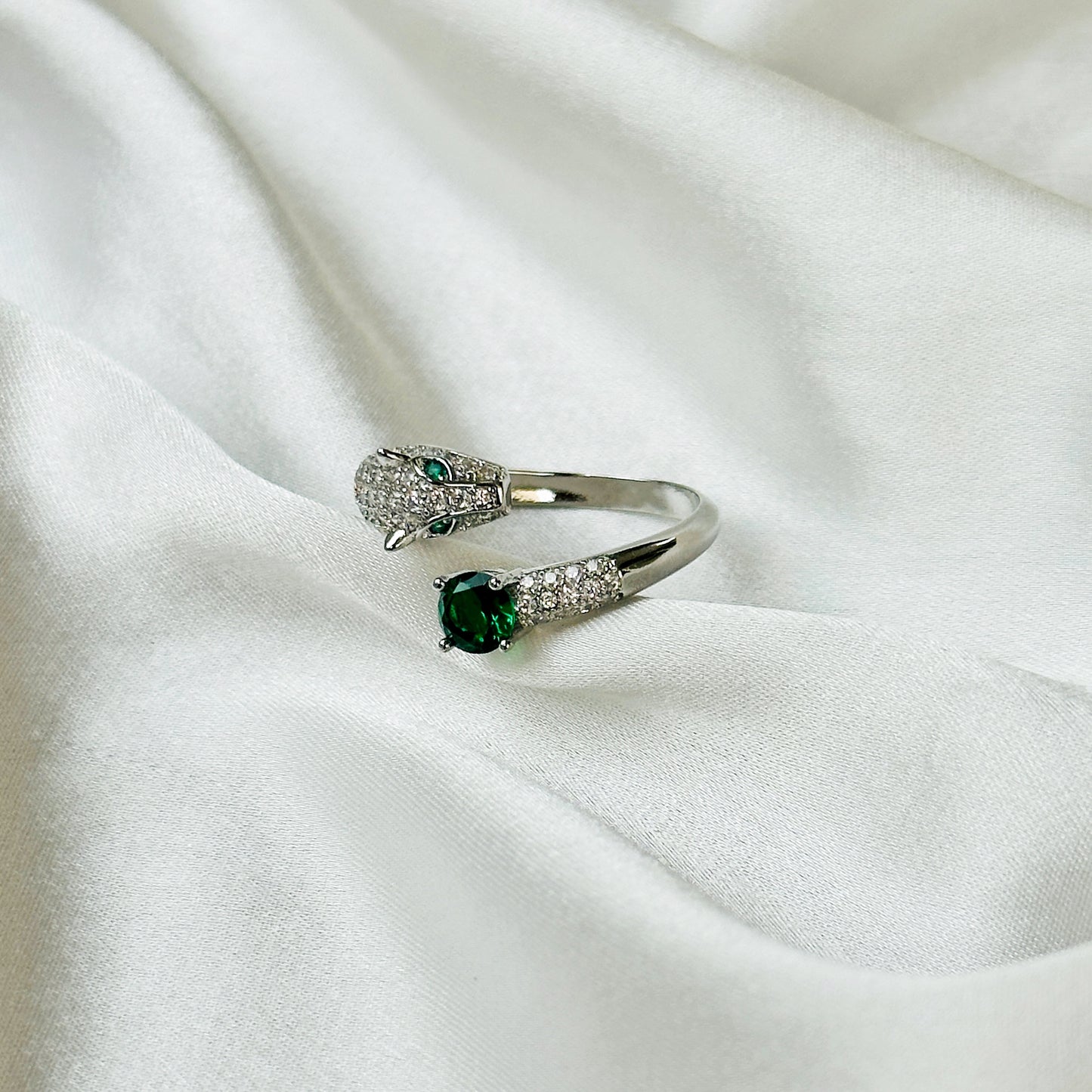 Jaguar Design Green Emerald American Diamond Silver Plated Adjustable Ring