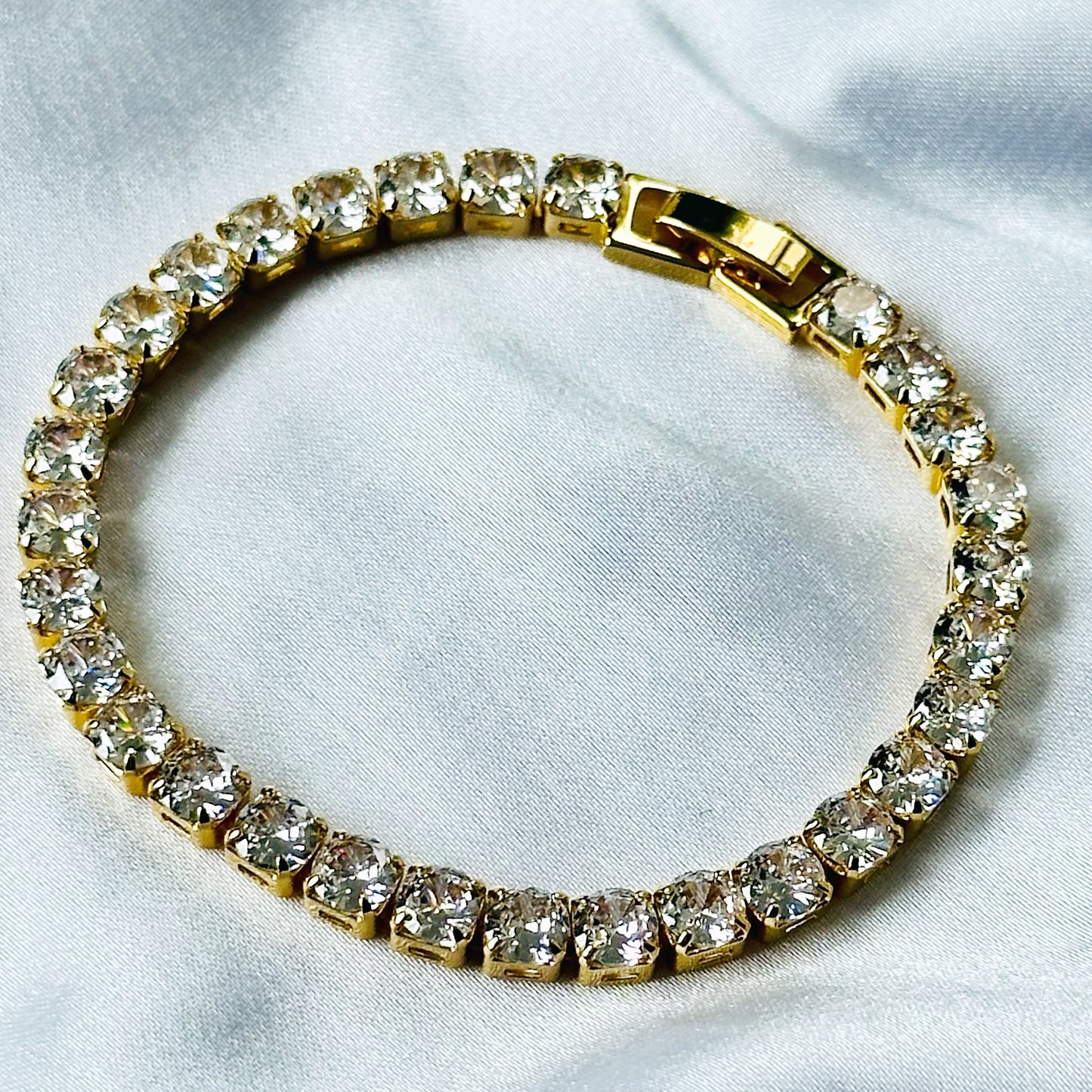 Solitaire Cubic Zirconia American Diamond Gold Plated Tennis Bracelet