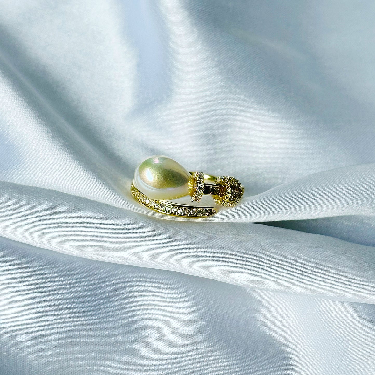 American Diamond Gold Plated Pearl Adjustable Ring