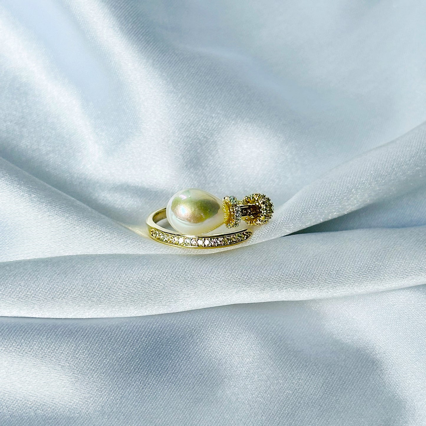 American Diamond Gold Plated Pearl Adjustable Ring