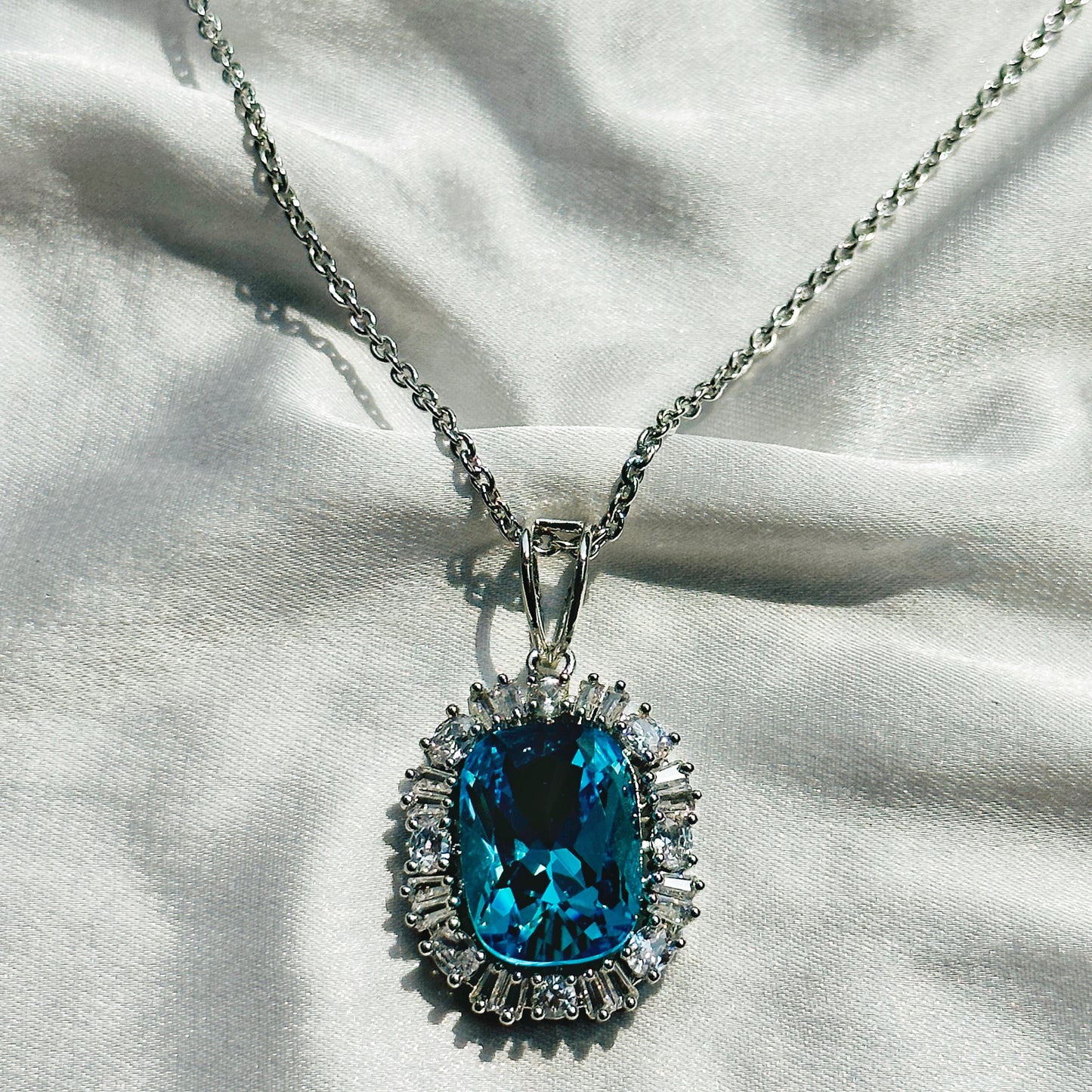 Aqua Blue Indicolite Swarovski Crystal Silver Plated Pendant Set