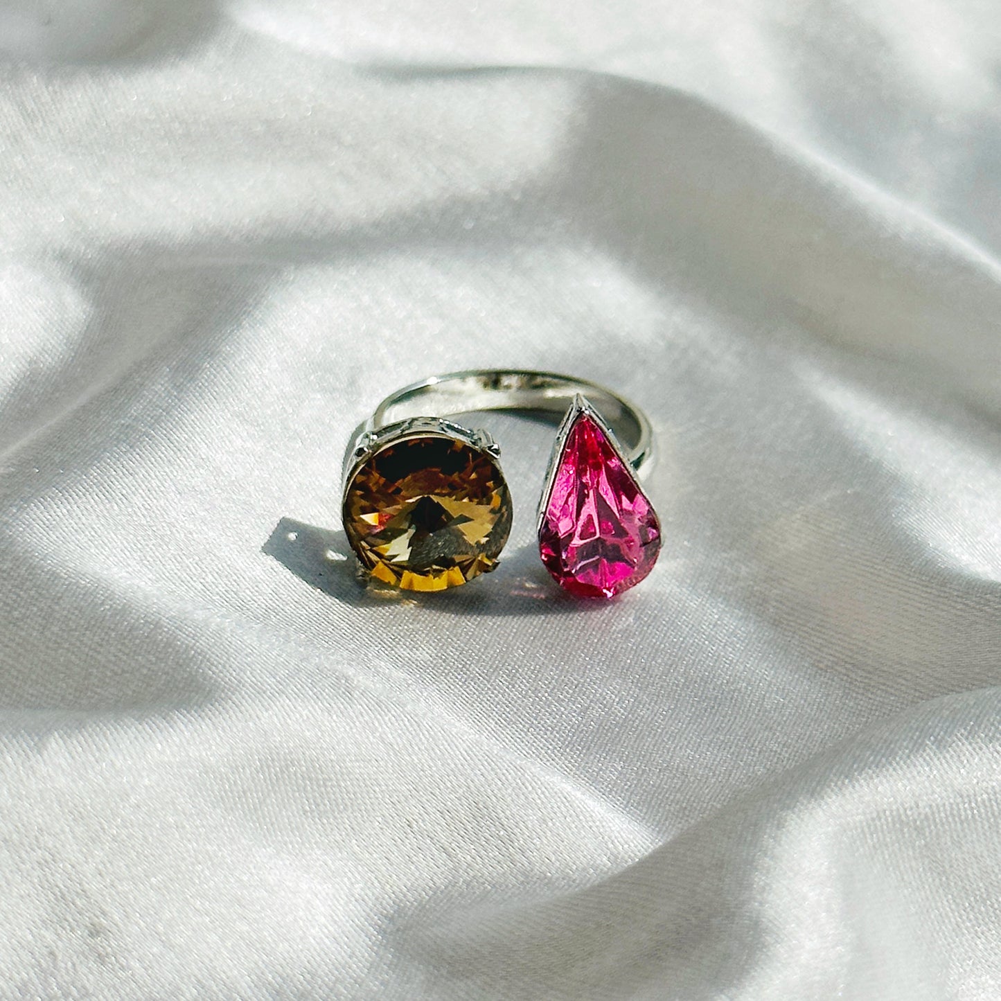 Light Colorado Topaz/Fuchsia Swarovski Crystals Silver Plated Adjustable Ring