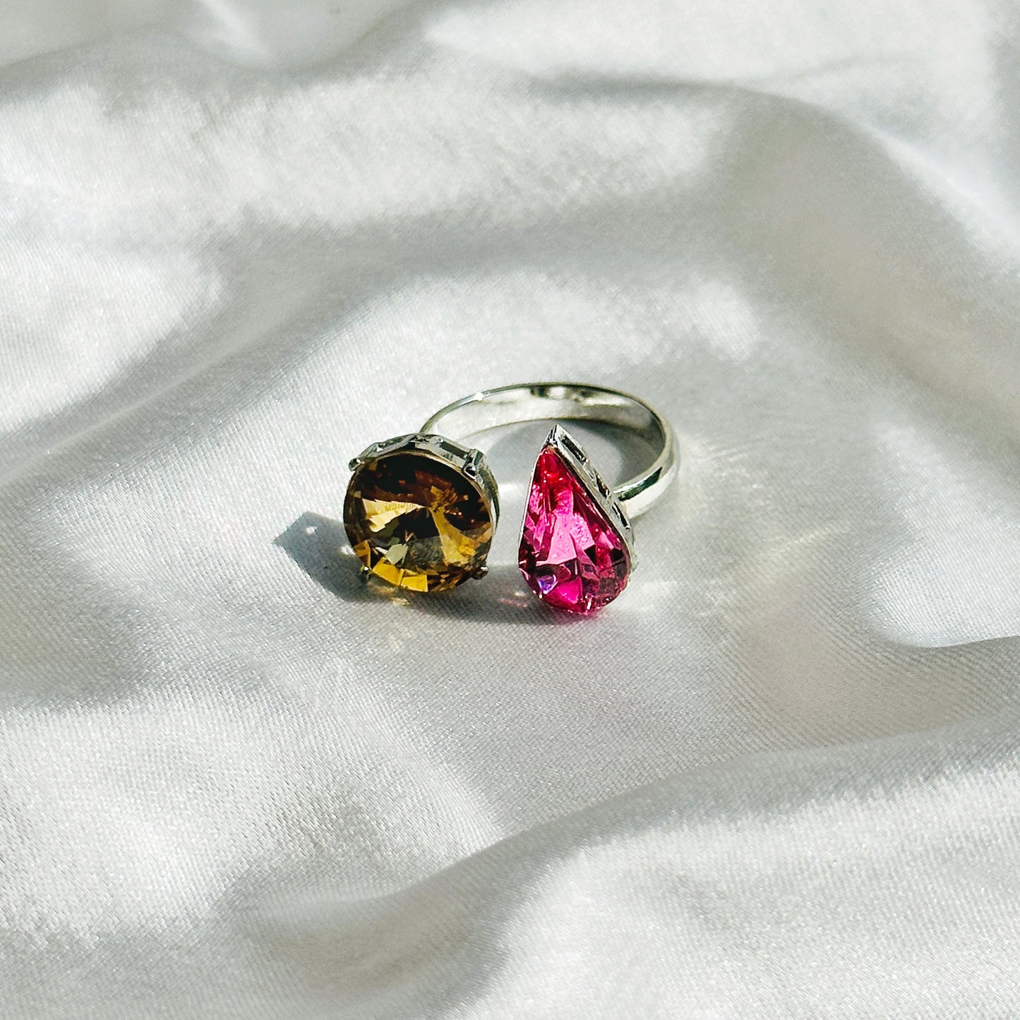 Light Colorado Topaz/Fuchsia Swarovski Crystals Silver Plated Adjustable Ring