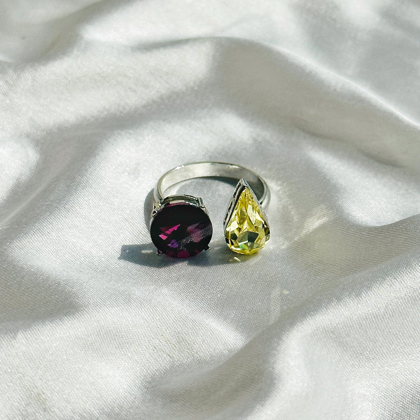Burgundy/Lime Swarovski Crystals Silver Plated Adjustable Ring
