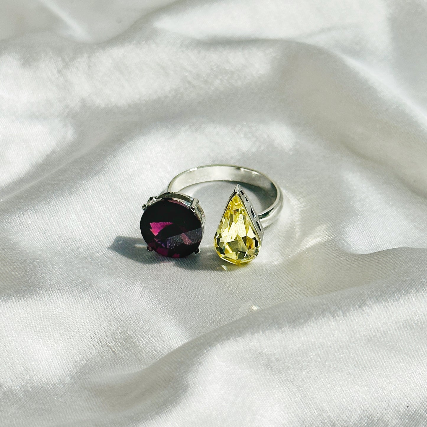 Burgundy/Lime Swarovski Crystals Silver Plated Adjustable Ring