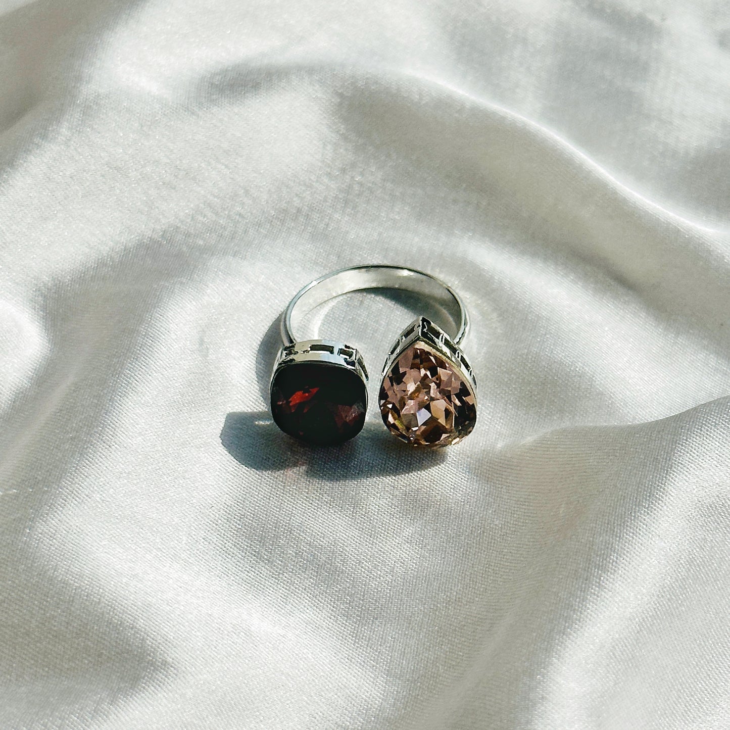 Garnet/Light Peach Swarovski Crystals Silver Plated Adjustable Ring