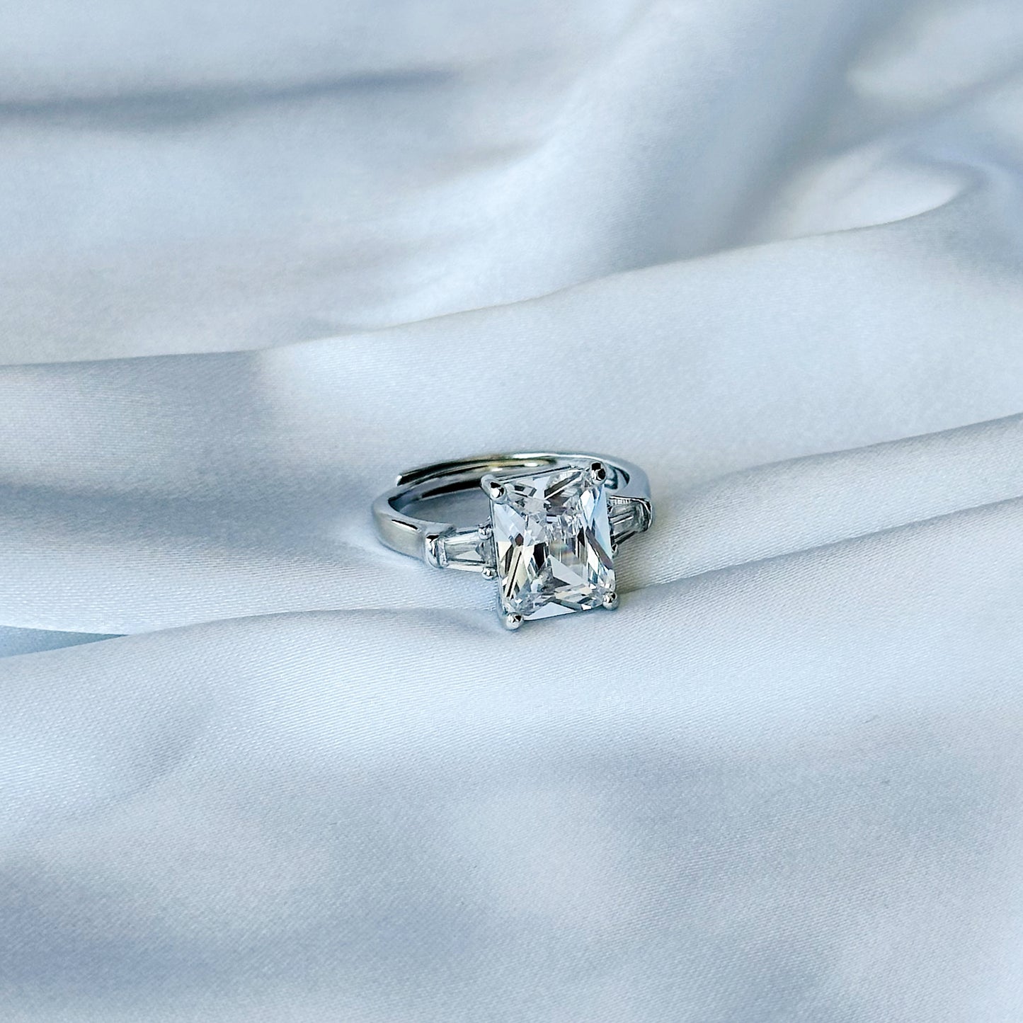 American Diamond Ice Cut Stone American Diamond Silver Plated Adjustable Ring
