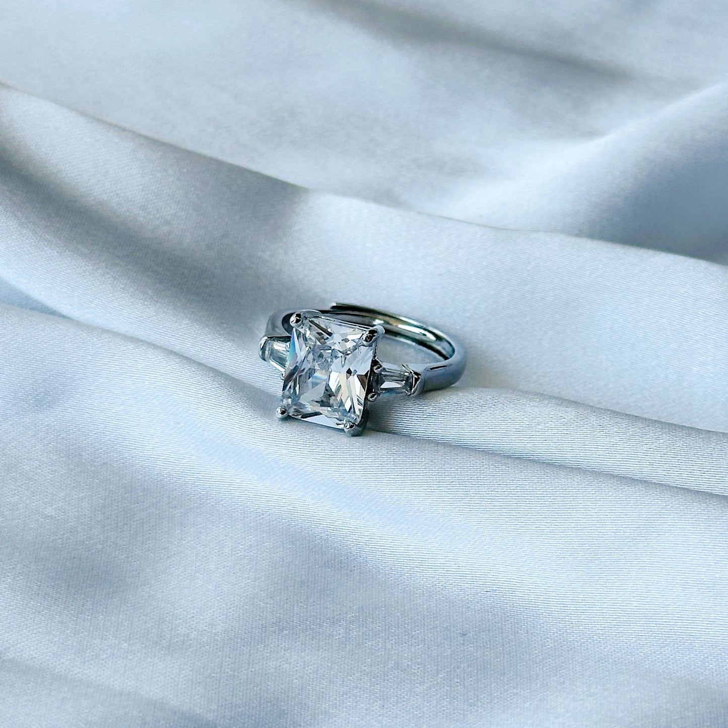 American Diamond Ice Cut Stone American Diamond Silver Plated Adjustable Ring