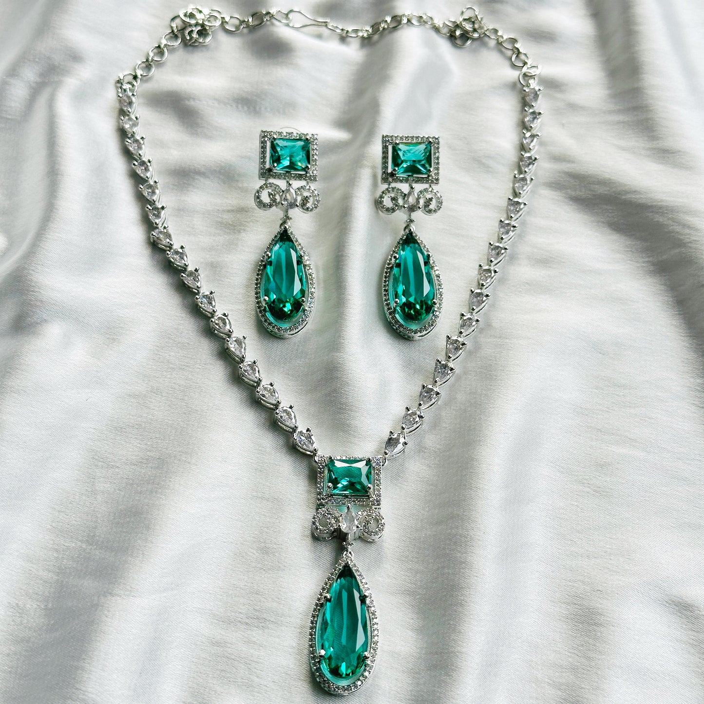 Sea Green Topaz Cubic Zircon Stone American Diamond Silver Plated Necklace Set