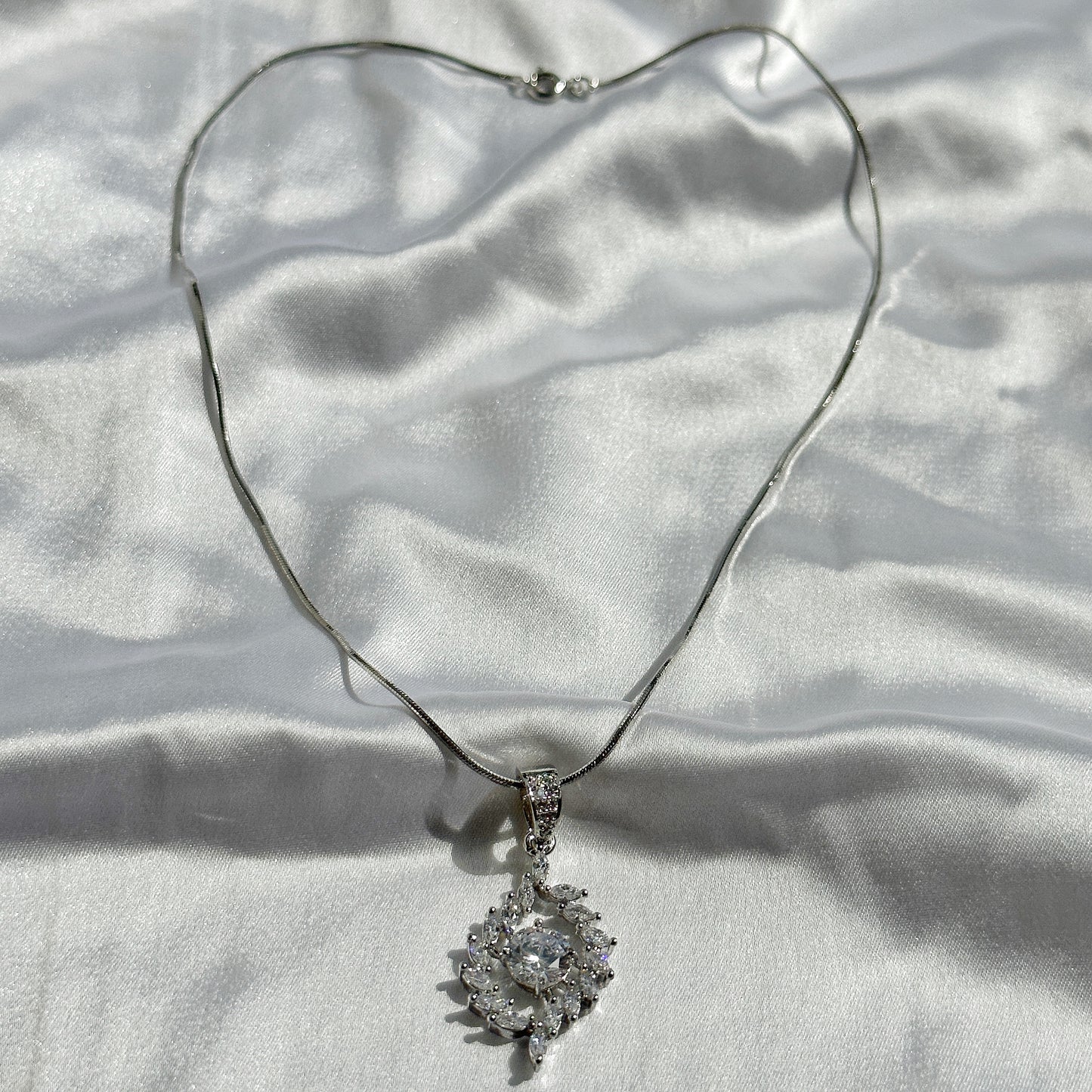 Solitaire Cubic Zirconia American Diamond Silver Plated Pendant Set