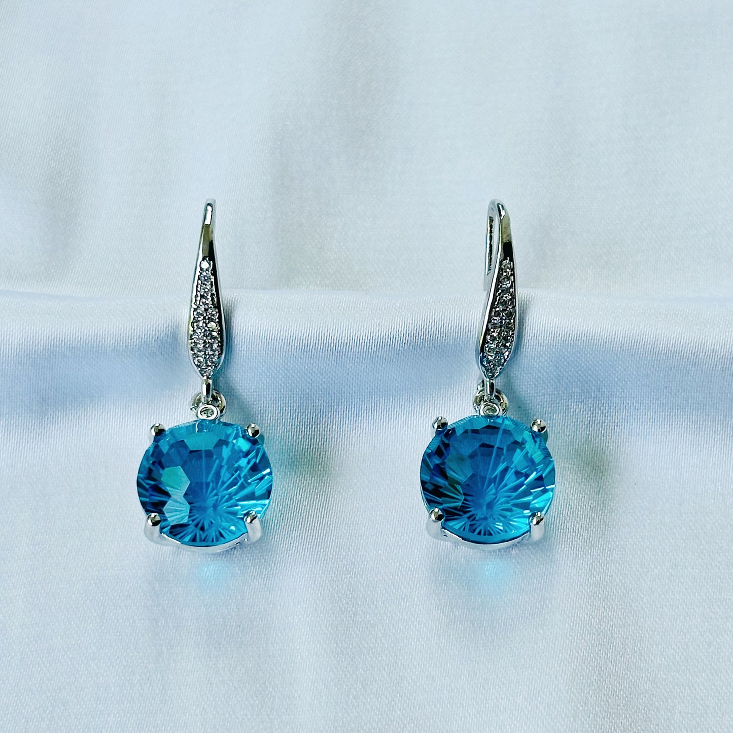 Aqua Blue Sapphire Cubic Zircon Ice Cut American Diamond Silver Plated Pendant Set Combo