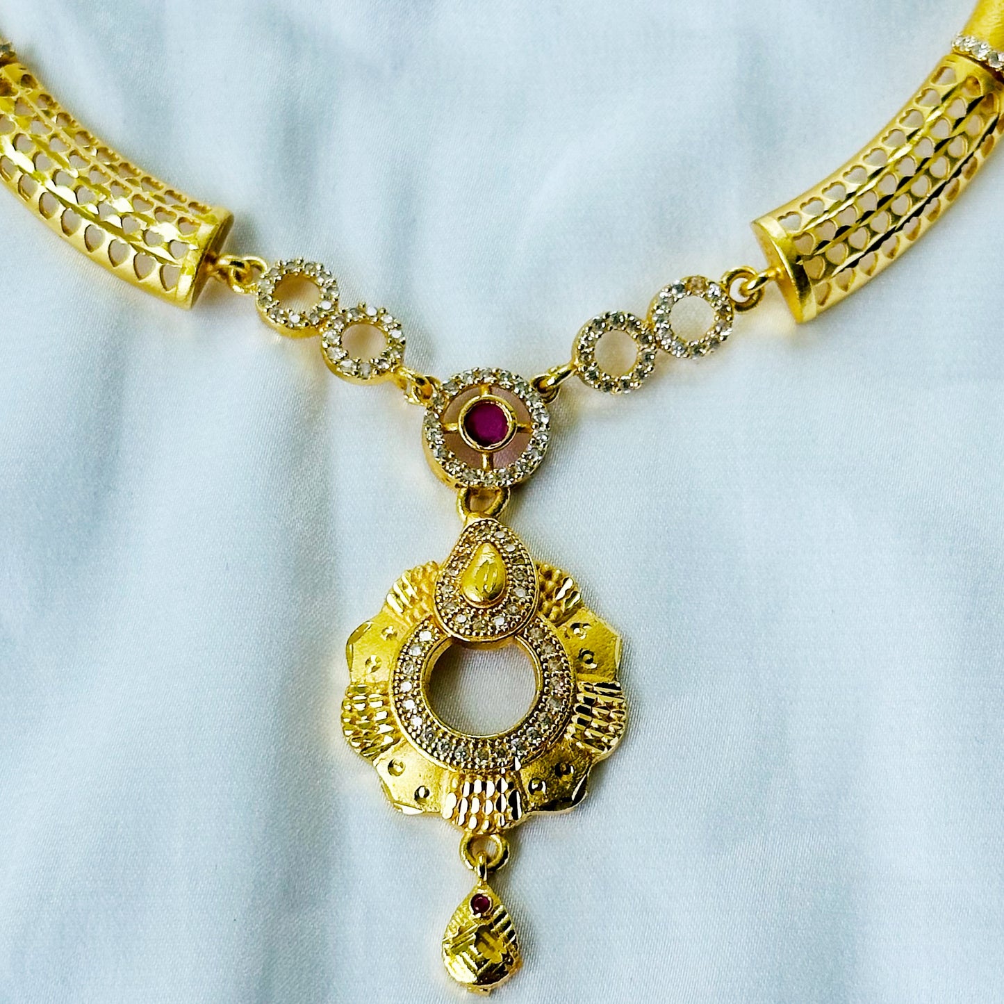 Round Floral Design American Diamond 1 Micron Gold Plated Necklace Set