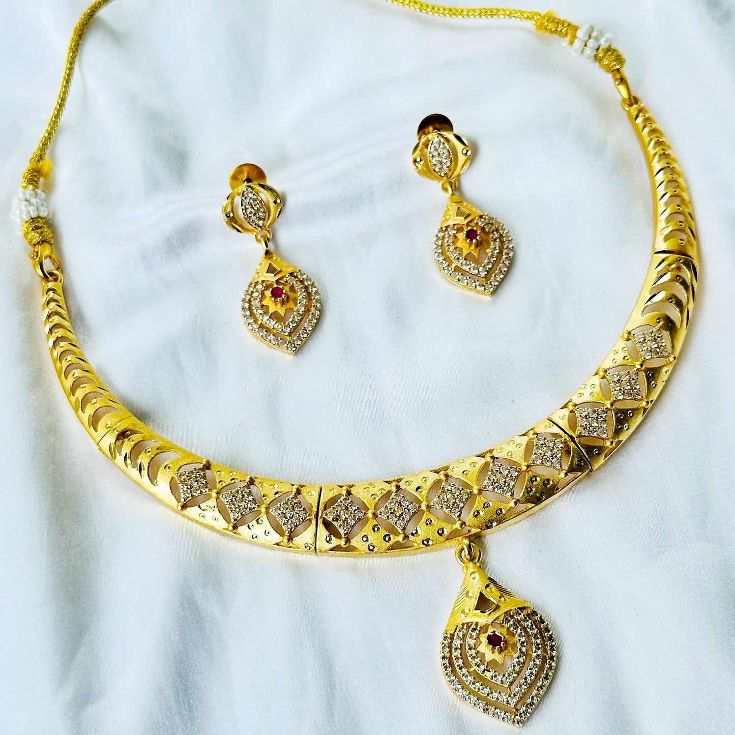 Drop Design American Diamond 1 Micron Gold Plated Necklace Set