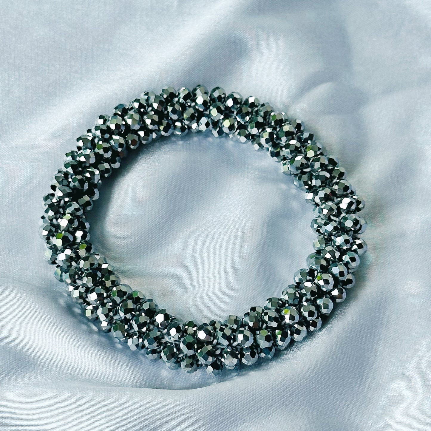 Silver Beads With Magnetic Lock American Diamond Western Bracelet & Necklace Combo