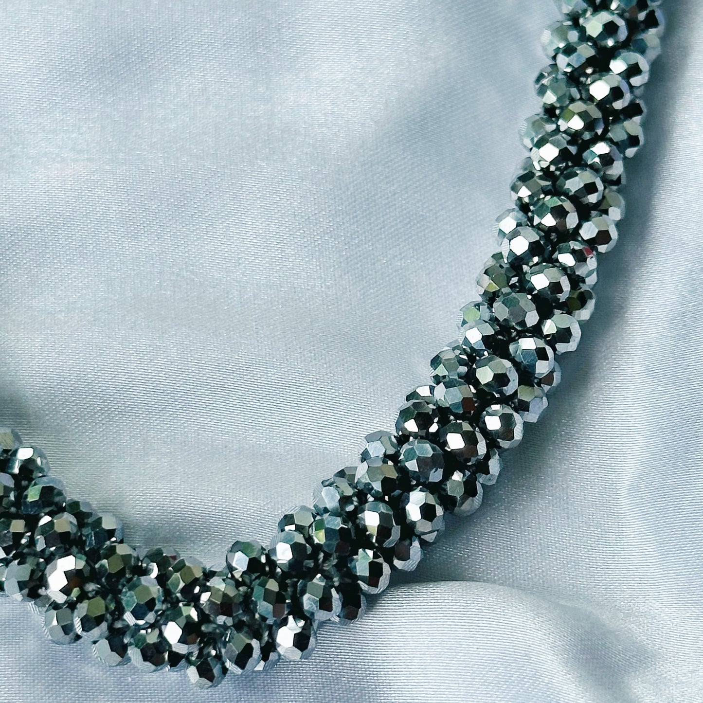 Silver Beads With Magnetic Lock American Diamond Western Bracelet & Necklace Combo