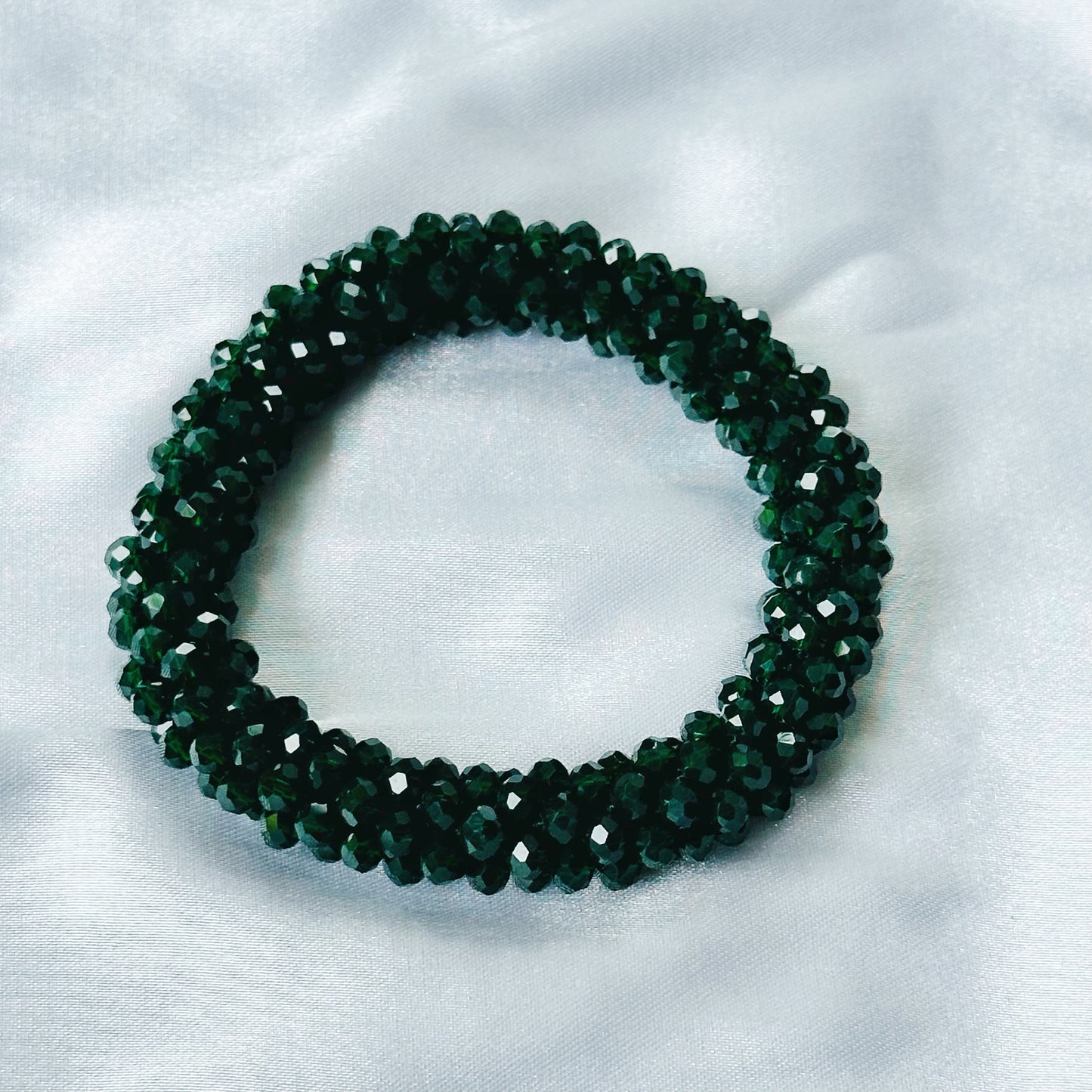 Dark Green Emerald Beads With Magnetic Lock American Diamond Western Bracelet & Necklace Combo