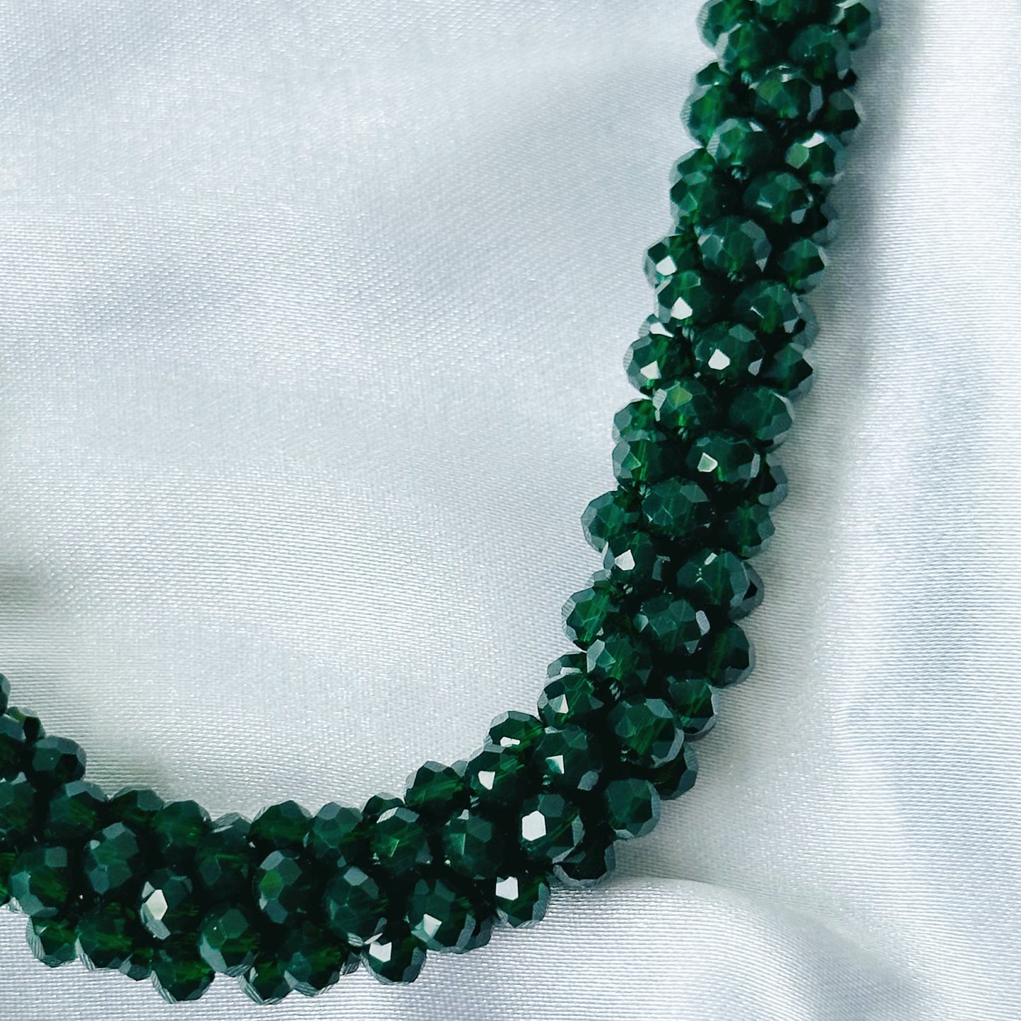 Dark Green Emerald Beads With Magnetic Lock American Diamond Western Bracelet & Necklace Combo