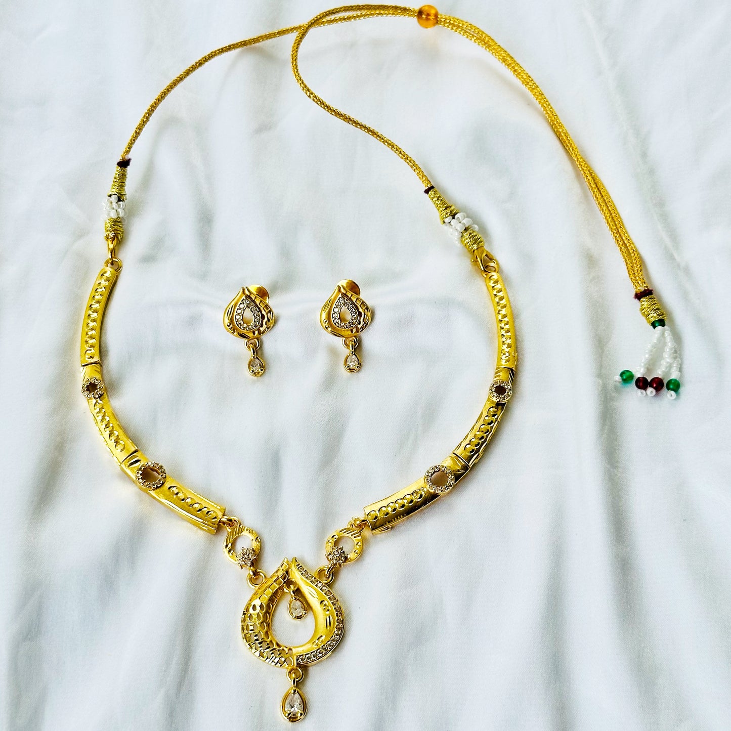 Drop Design American Diamond 1 Micron Gold Plated Necklace Set