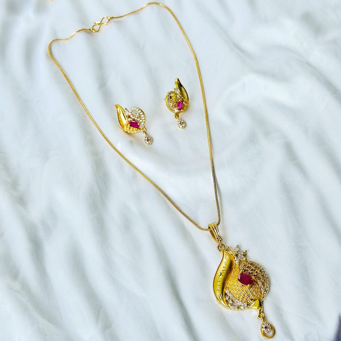 Floral Drop Design American Diamond 1 Micron Gold Plated Pendant Set