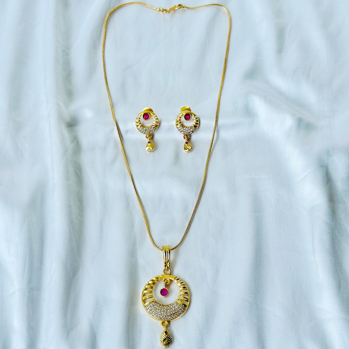 Round Drop Design American Diamond 1 Micron Gold Plated Pendant Set