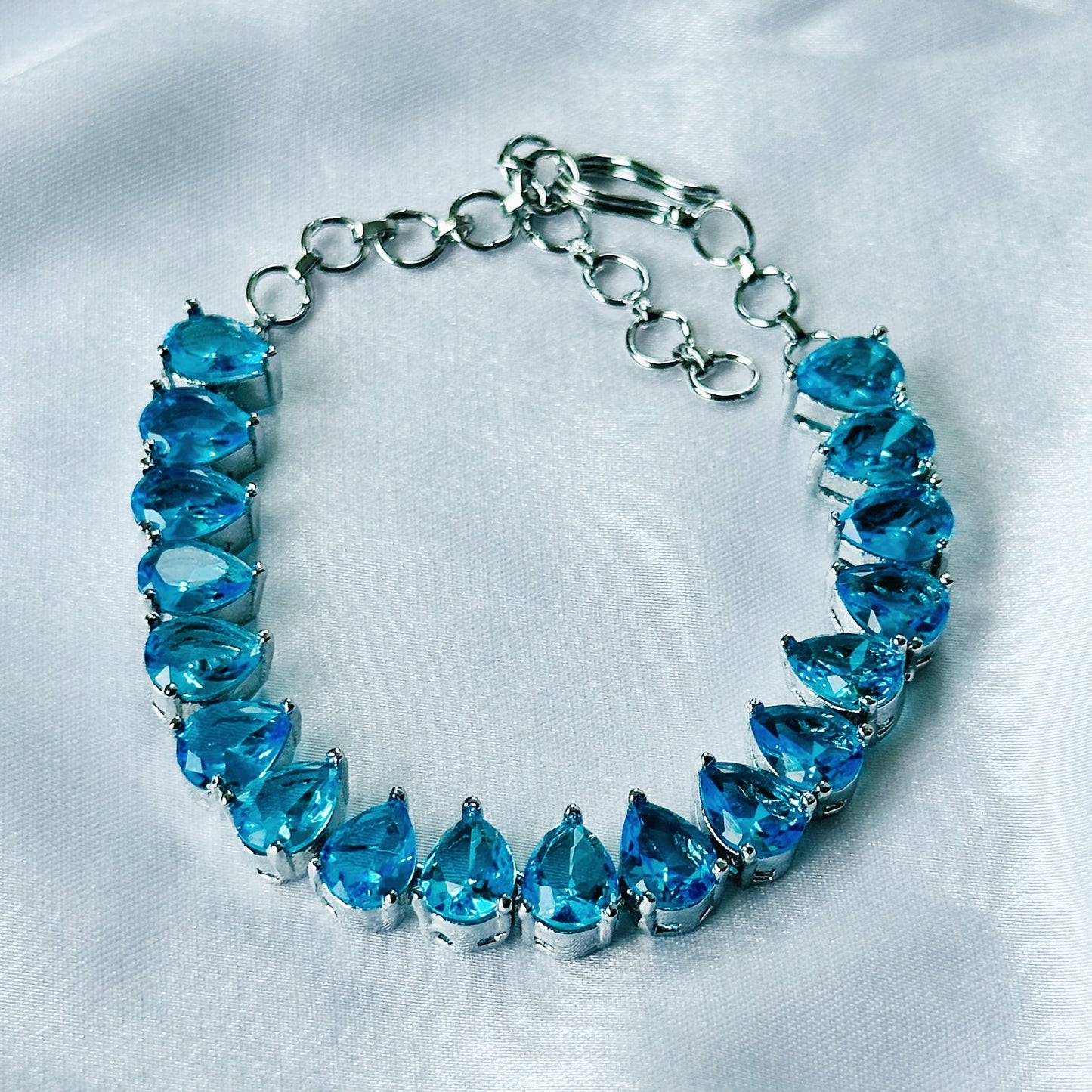 Aqua Blue Sapphire Cubic Zircon Stone American Diamond Silver Plated Chain Bracelet