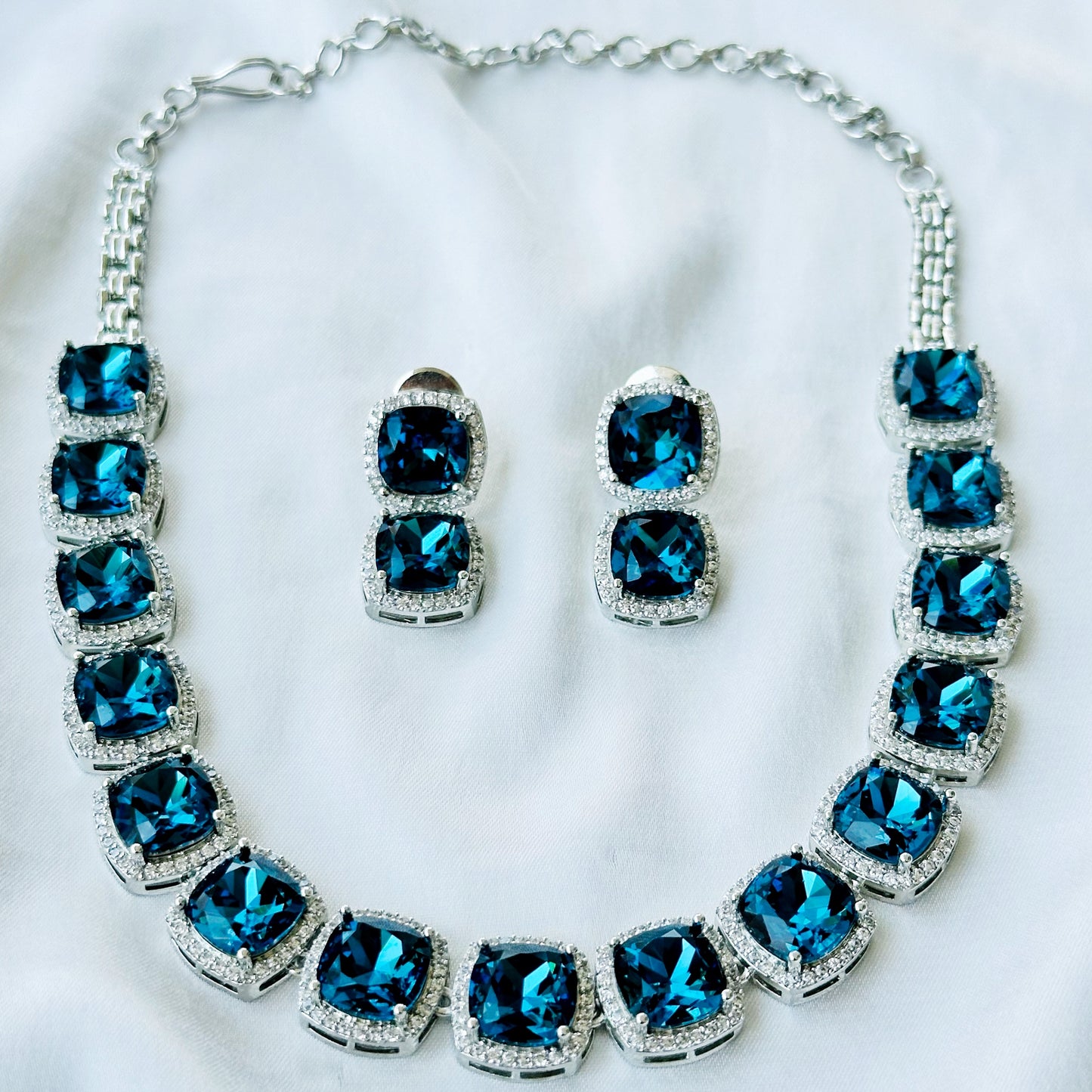 Blue Montana Sapphire Swarovski Crystal American Diamond Silver Plated Necklace Set