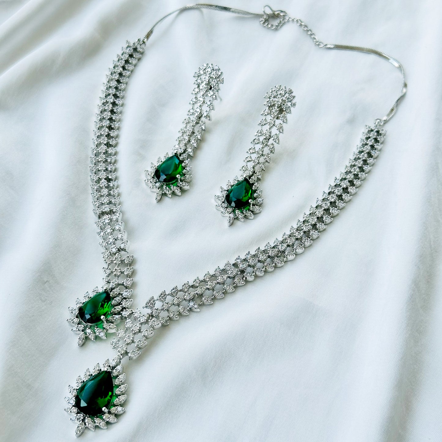 Green Emerald Cubic Zircon American Diamond Silver Plated Necklace Set