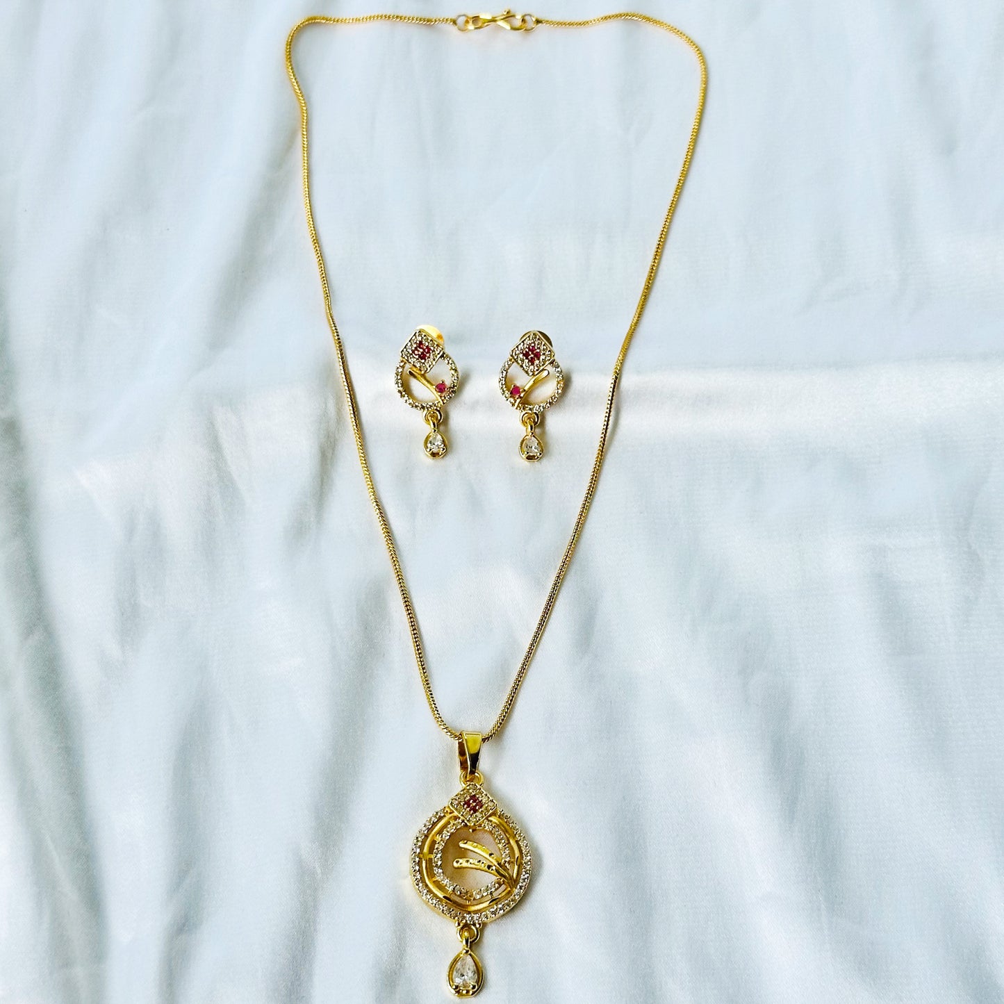 Drop Design American Diamond 1 Micron Gold Plated Pendant Set