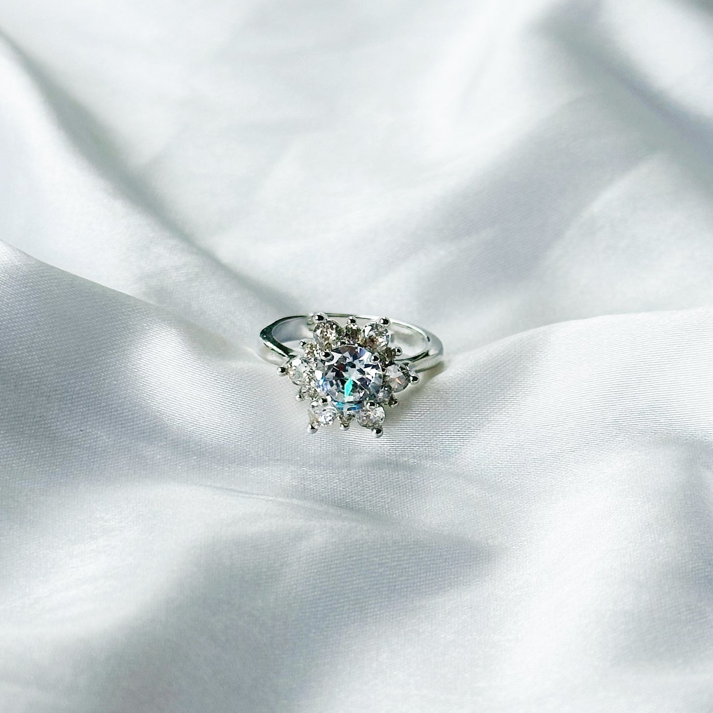 Solitaire Cubic Zircon Crushed Ice Cut Stone American Diamond Silver Plated Adjustable Ring