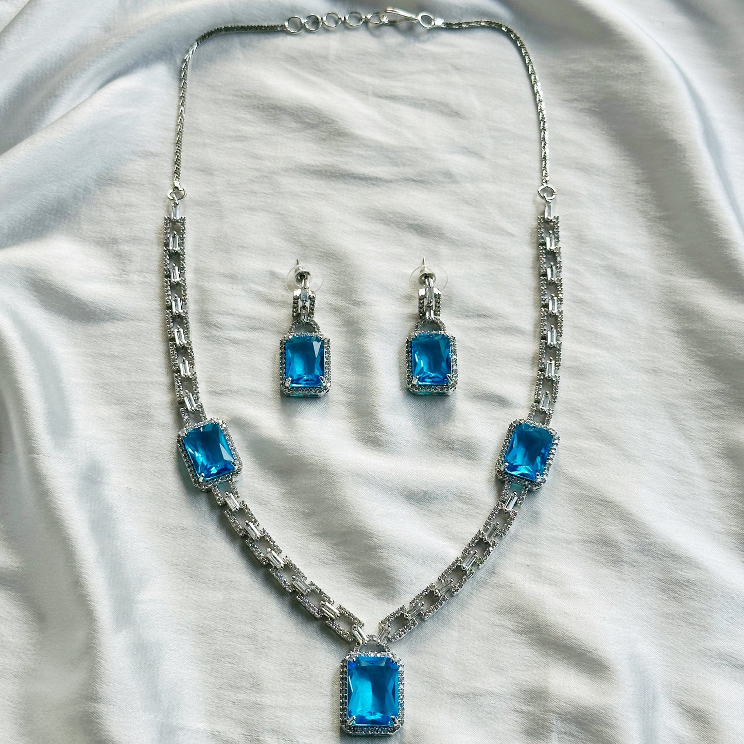 Aqua Blue Sapphire Cubic Zircon American Diamond Silver Plated Necklace Set