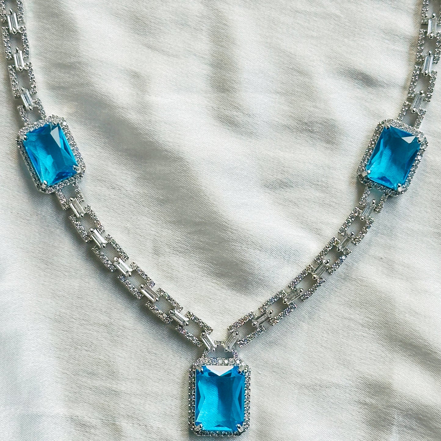 Aqua Blue Sapphire Cubic Zircon American Diamond Silver Plated Necklace Set