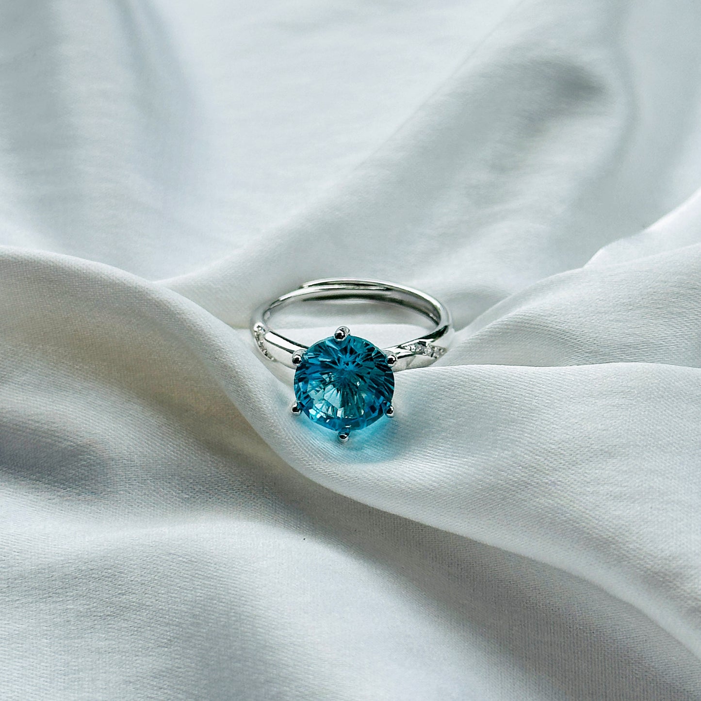 Aqua Blue Sapphire Cubic Zircon Ice Cut American Diamond Silver Plated Adjustable Ring