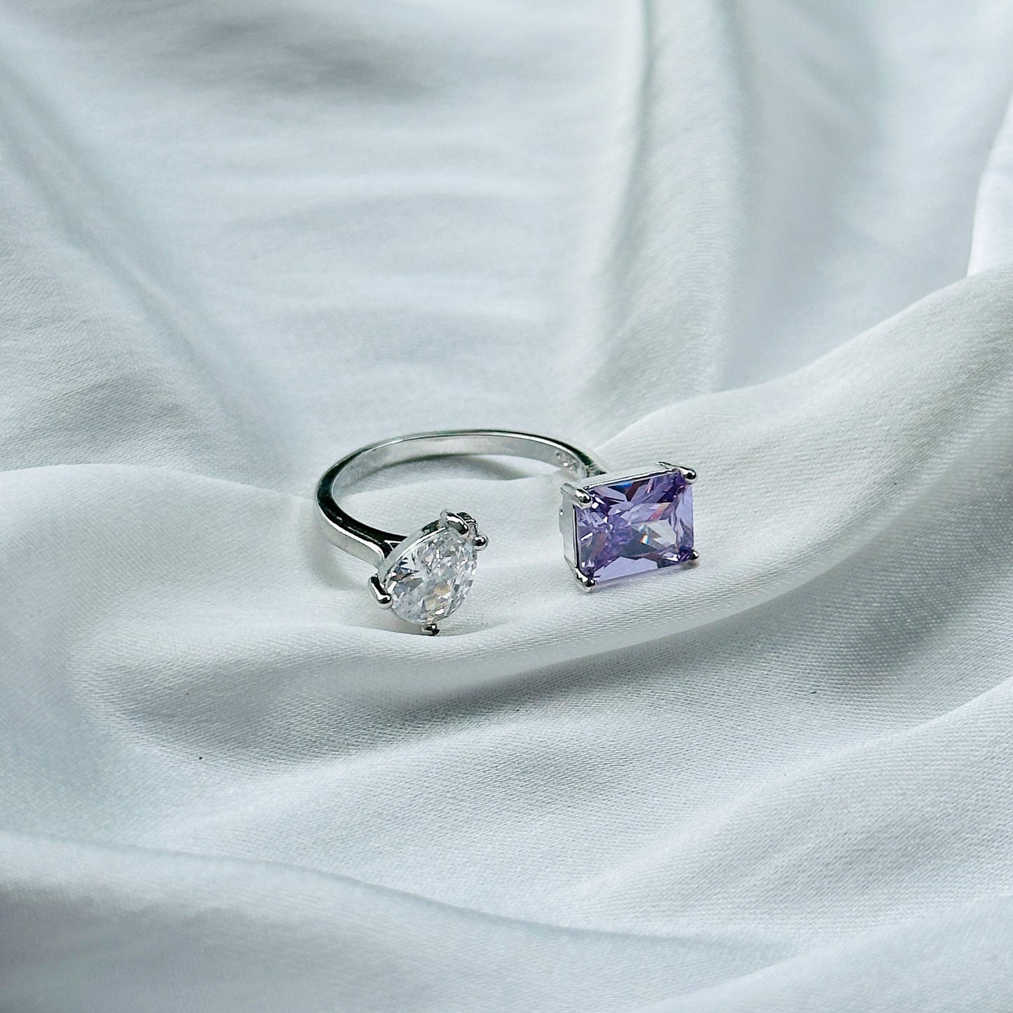 Light Amethyst Cubic Zircon Ice Cut American Diamond Silver Plated Adjustable Ring
