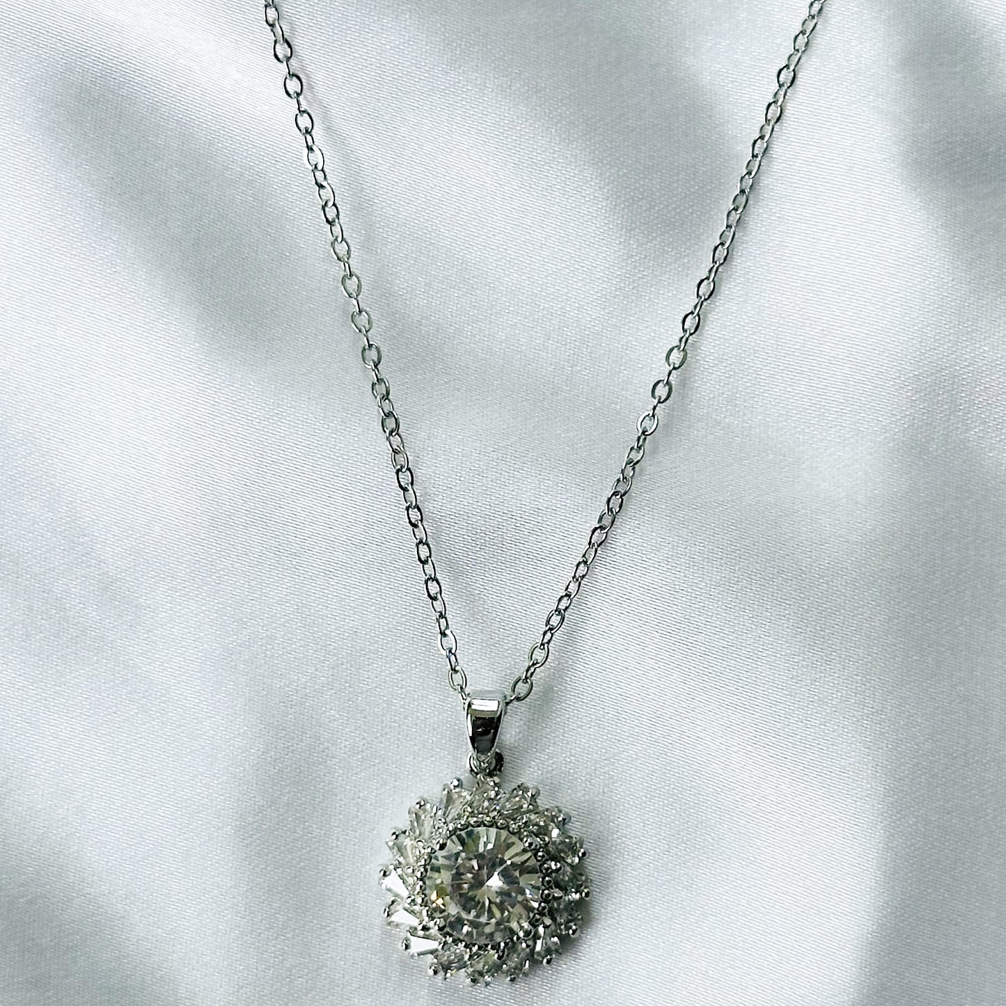 Solitaire Cubic Zircon Stone American Diamond Silver Plated Stainless Steel Necklace