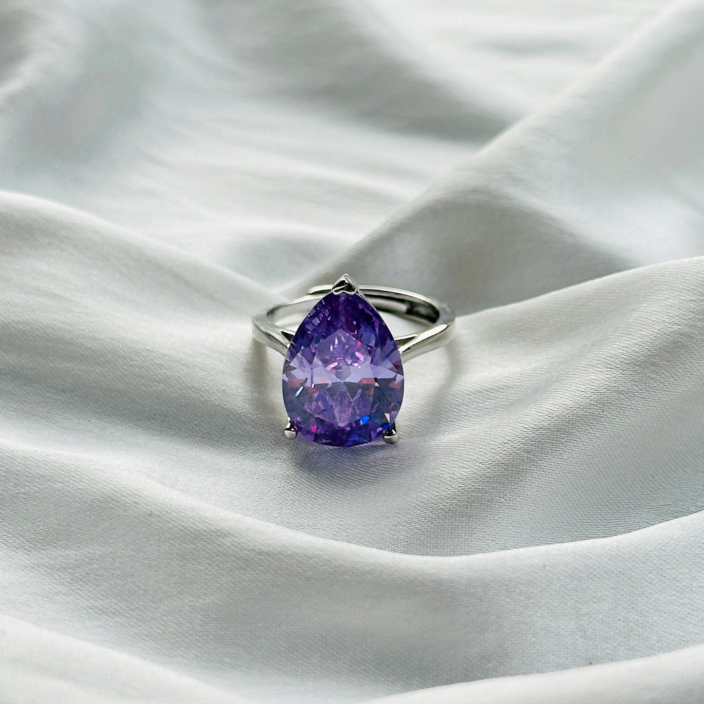 Light Amethyst Cubic Zircon Ice Cut Stone Silver Plated Adjustable Ring