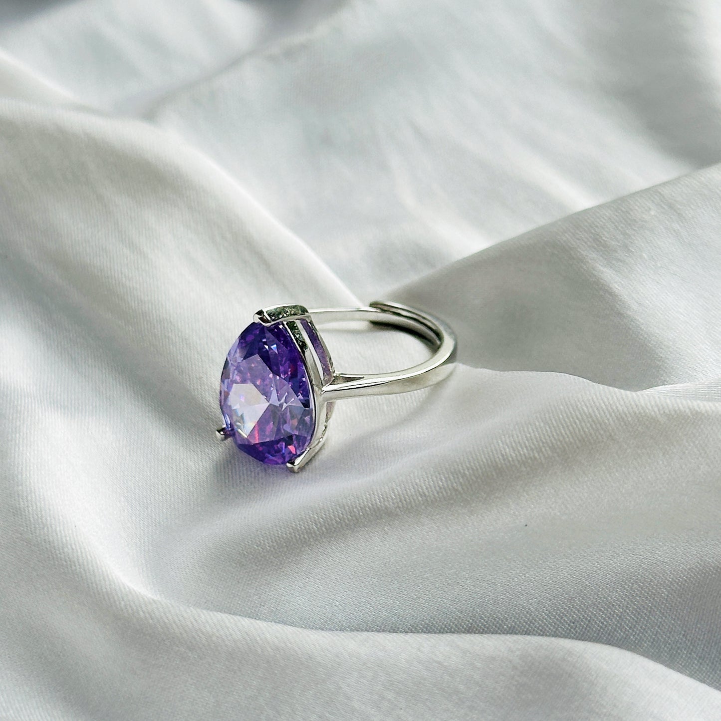 Light Amethyst Cubic Zircon Ice Cut Stone Silver Plated Adjustable Ring