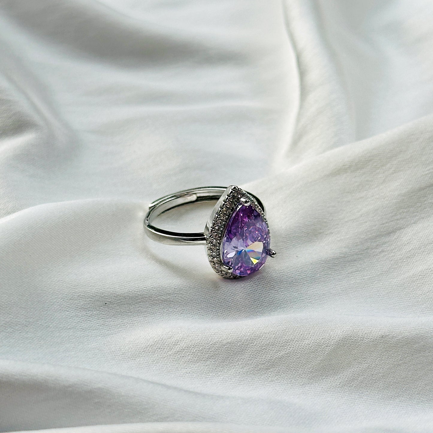 Light Amethyst Cubic Zircon Ice Cut Stone American Diamond Silver Plated Adjustable Ring