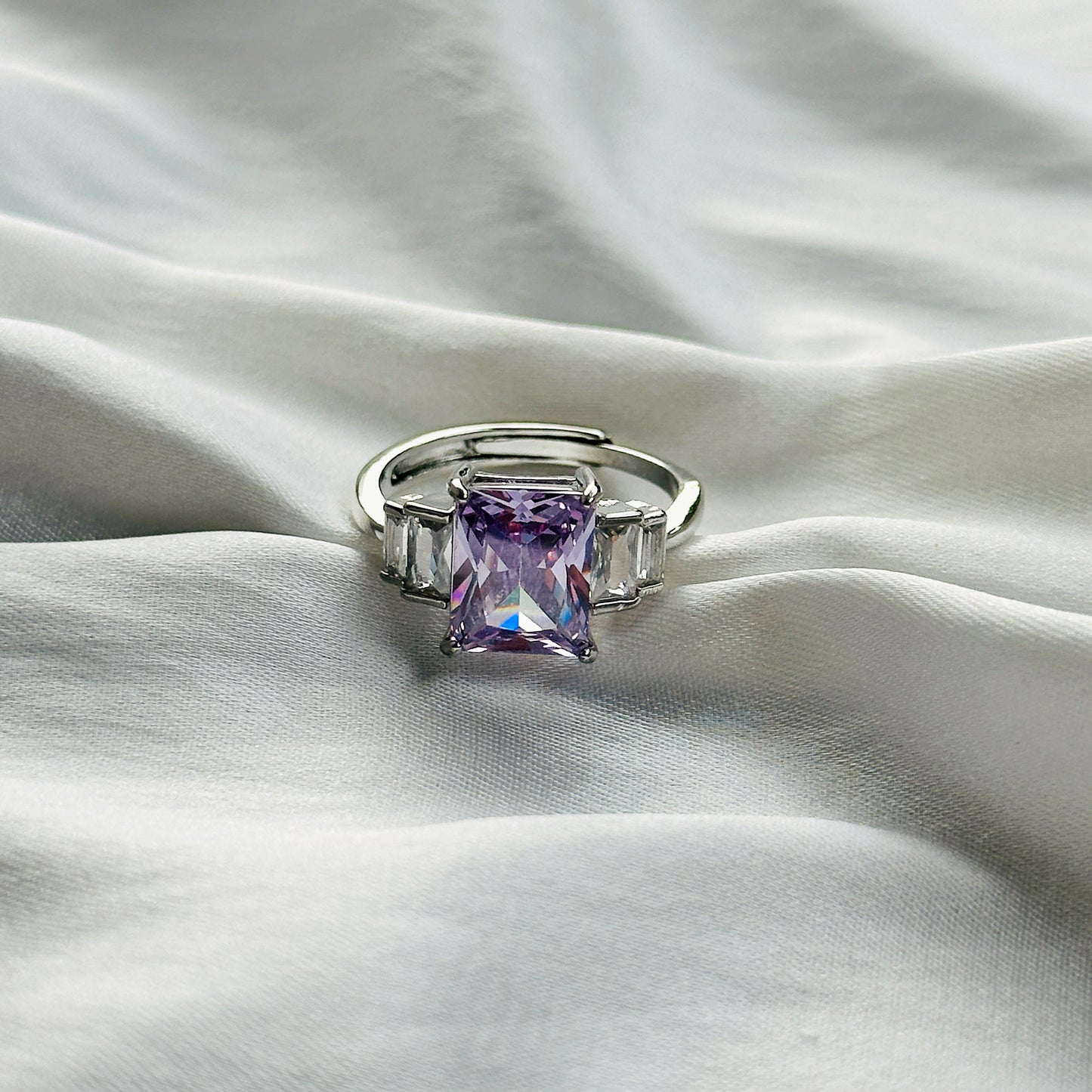 Light Amethyst Cubic Zircon Ice Cut Stone American Diamond Silver Plated Adjustable Ring