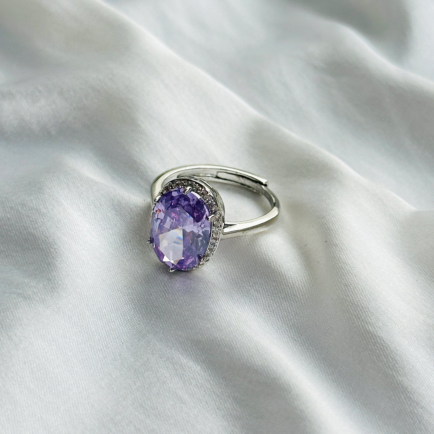 Light Amethyst Cubic Zircon Ice Cut Stone American Diamond Silver Plated Adjustable Ring