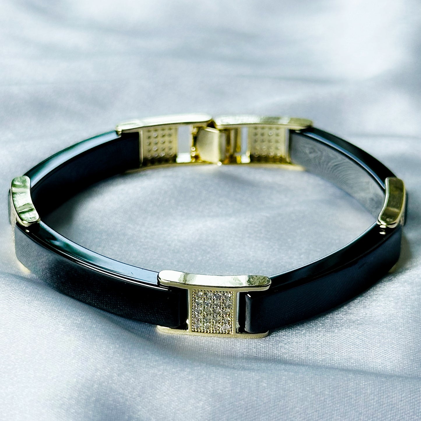 American Diamond Black/Gold Ceramic Stainless Steel Chain Bracelet