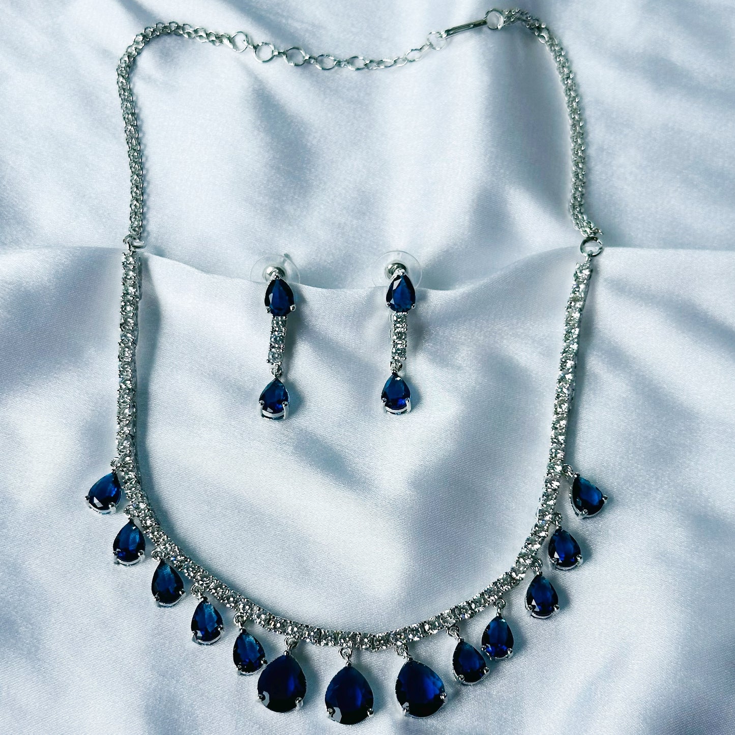 Blue Sapphire Cubic Zircon Stones American Diamond Silver Plated Necklace Set