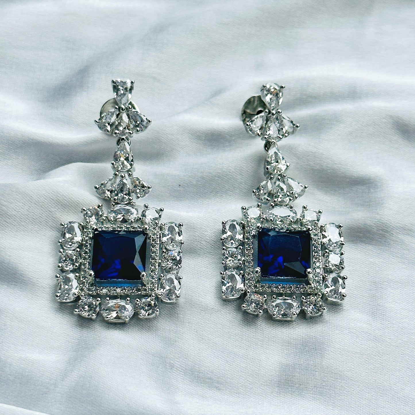 Blue Sapphire Cubic Zircon Stone American Diamond Silver Plated Necklace Set