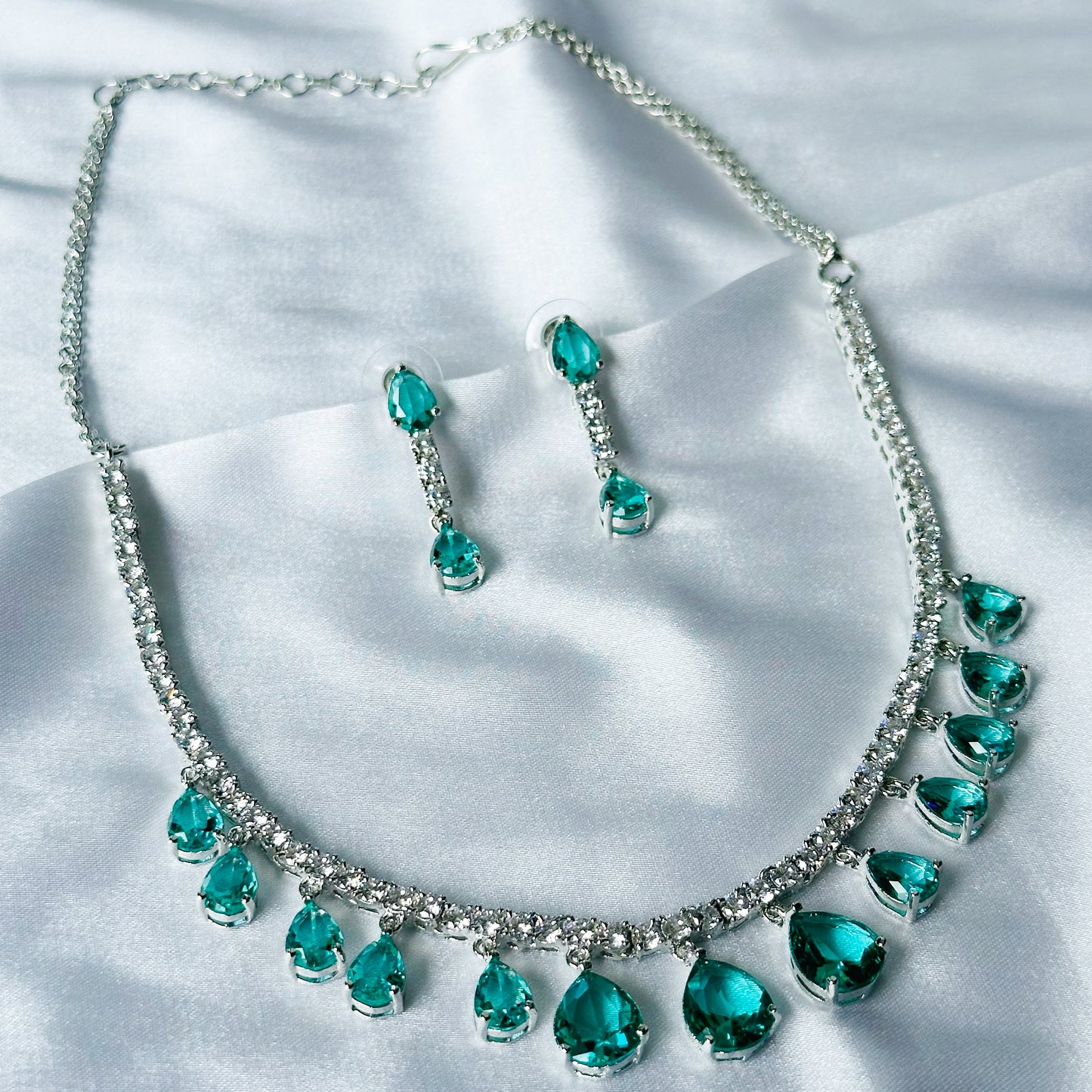 Sea Green Topaz Cubic Zircon Stones American Diamond Silver Plated Necklace Set